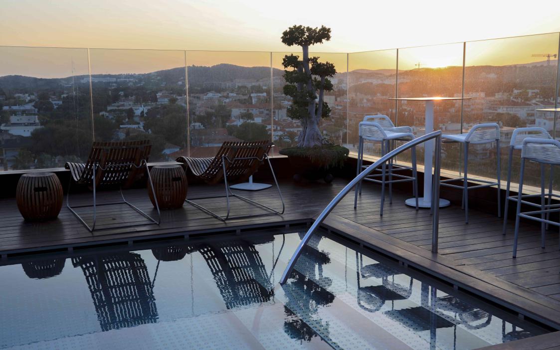 sky bar Hotel MIM (2)